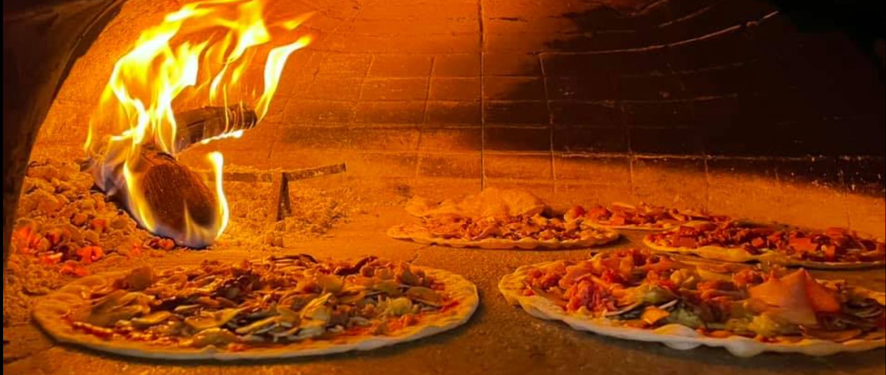 DA STEFA’NO Trattoria Pizzeria forno a legna e cucina casareccia.